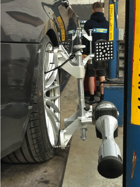 car tyre alignment